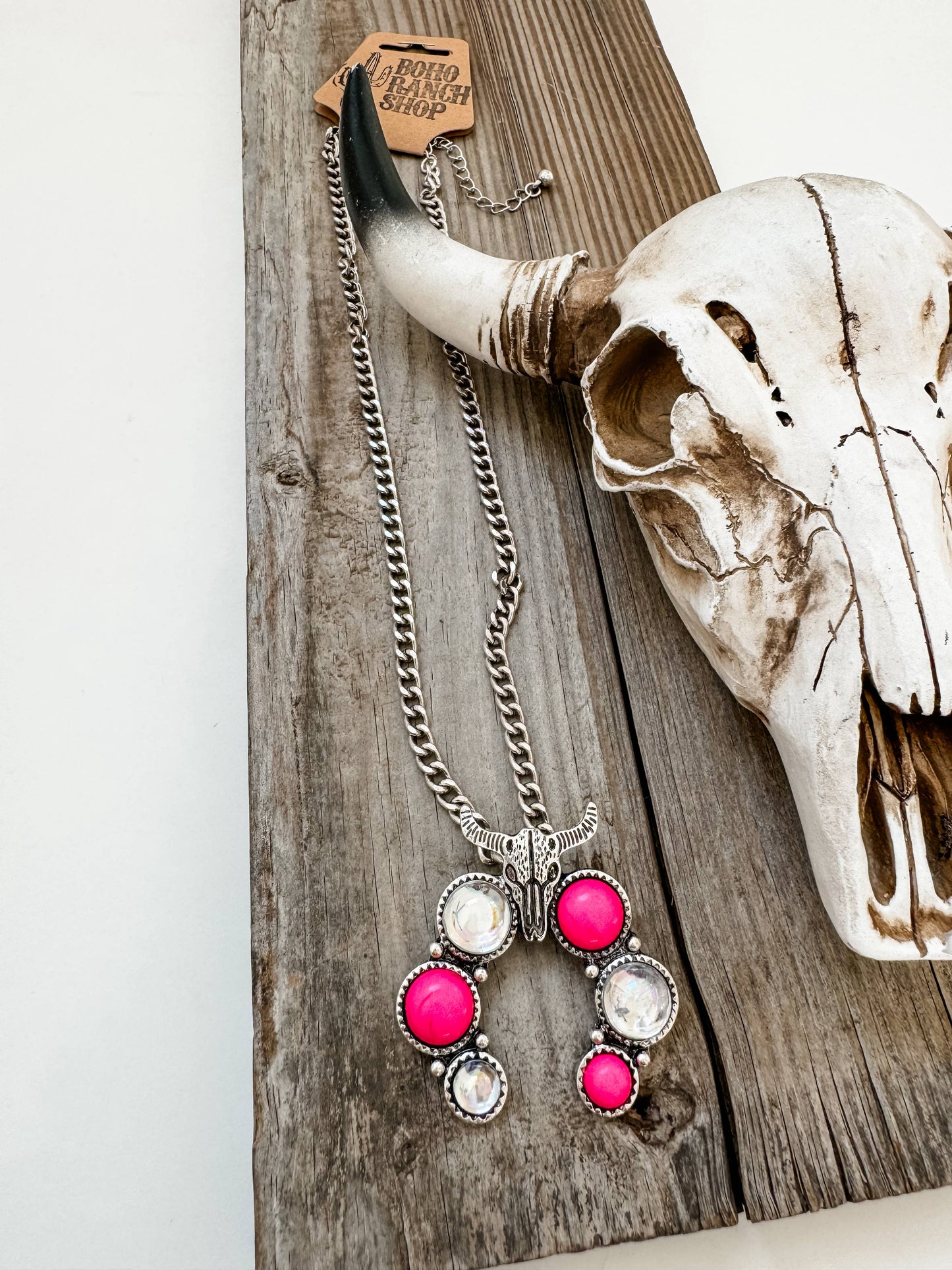 Western Squash Blossom Longhorn Pendant Necklace: FUCHSIA PINK